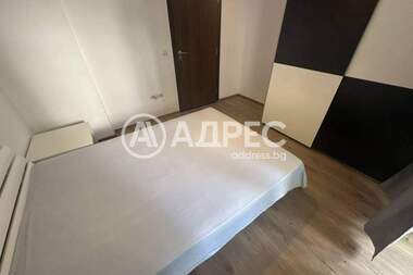 Închiriere - Apartament în Geo Milev,  Sofia