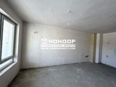 Продажба - Апартамент в Кючук Париж,  Пловдив
