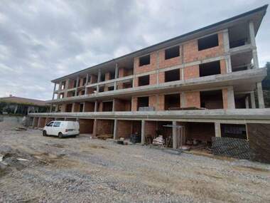 Продажба - Паркомясто в Запад-1,  Търговище