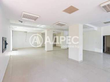 For rent - Store in Center,  Varna