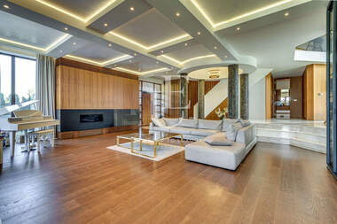 For sale - House in Nadejda 1,  Sofia