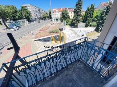 Ενοίκιο - Διαμέρισμα σε Център,  Бургас
