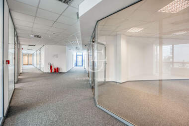 Miete - Büro in Bakston,  Sovia