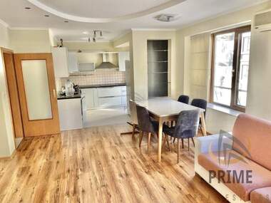 Închiriere - Apartament în Țentăr,  Burgas