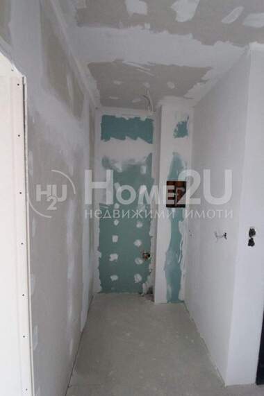 Vânzare - Apartament în Zornița,  Burgas