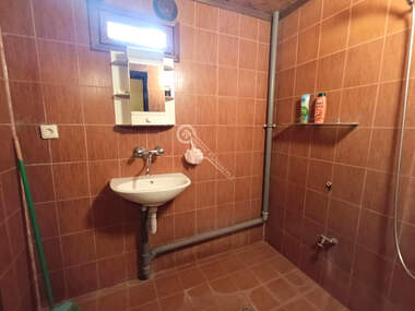 For sale - House in Triavna,  Gabrovo