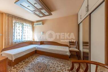 Продажба - Апартамент в Гранд Мол,  Варна