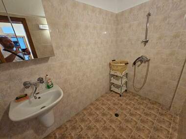 Miete - Wohnung in Mladejki halm,  Plowdiw