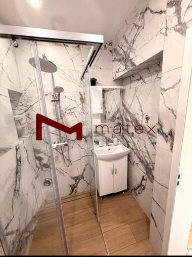 For sale - Apartment in Okrajna bolnica - Generali,  Varna