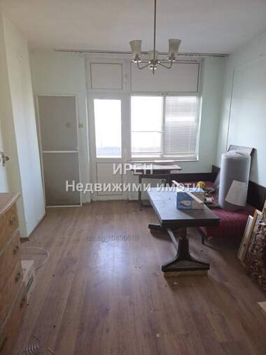 Verkauf - Wohnung in Zentar,  Iambol