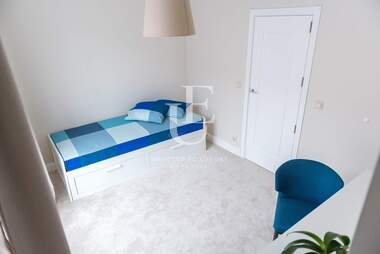 Închiriere - Apartament în Oboriștie,  Sofia