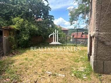 For sale - House in Center,  Pernik