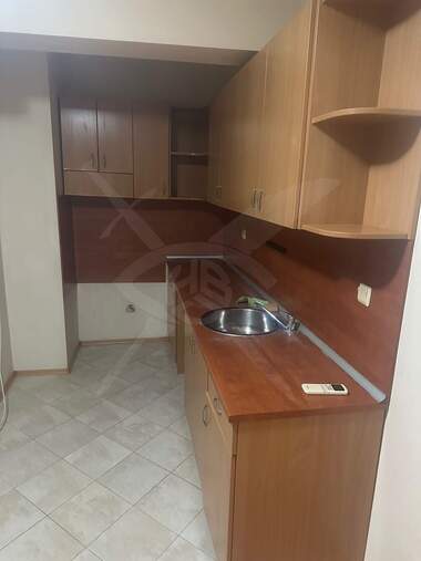 For rent - Apartment in Kolhozen pazar,  Varna