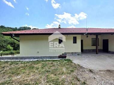 For sale - House in Goliam Izvor,  Lovech