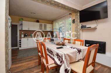 For sale - House in Mladezhko,  Burgas