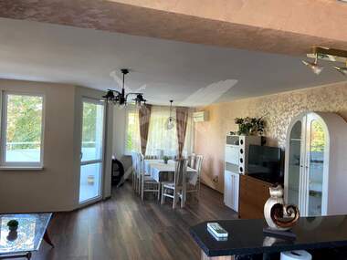 Miete - Wohnung in Karschiaka,  Plowdiw