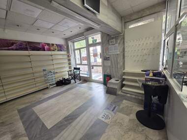 For rent - Store/Office/Beauty saloon/Dental office in Center,  Haskovo