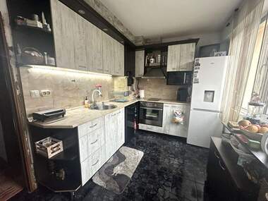 Verkauf - Wohnung in Peti polk,  Schumen