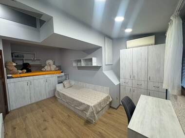 Verkauf - Wohnung in Wazrajdane,  Burgas