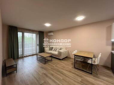 Vânzare - Apartament în Hristo Smirnenski,  Plovdiv