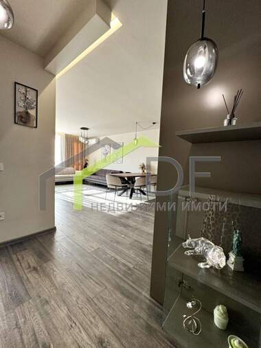 Vânzare - Apartament în Izgrev,  Varna