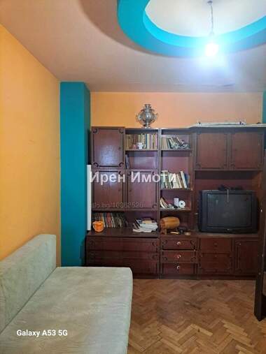 Vânzare - Casă în Avren,  Iambol