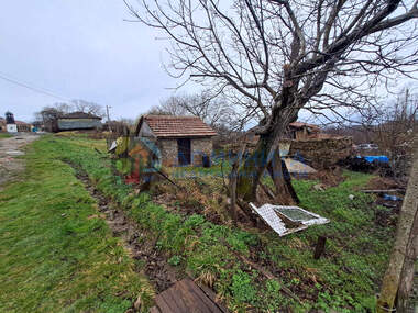 Vânzare - Teren de construcții în Bălgari,  Burgas