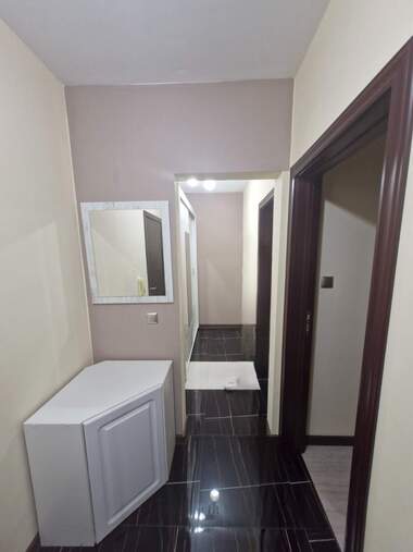 Închiriere - Apartament în Lazur,  Burgas
