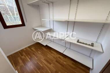 Închiriere - Casă în V.Z. Amerikanski kolej,  Sofia