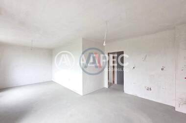 For sale - Apartment in Nadejda 1,  Sofia