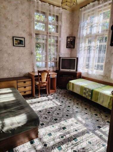 Kira - Ev katı olarak Vazrajdane,  Burgas
