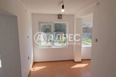 For sale - House in Cherventsi,  Varna