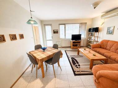 Vânzare - Apartament în Sportna zala,  Varna