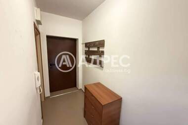 Kira - Apartman olarak Pogrebi,  Varna