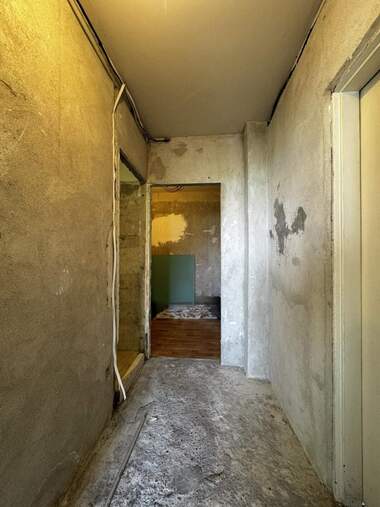Продажба - Апартамент в Дружба 3,  Русе