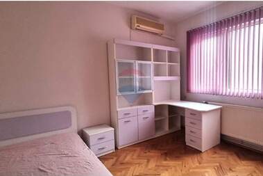 Vânzare - Apartament în Center,  Ruse