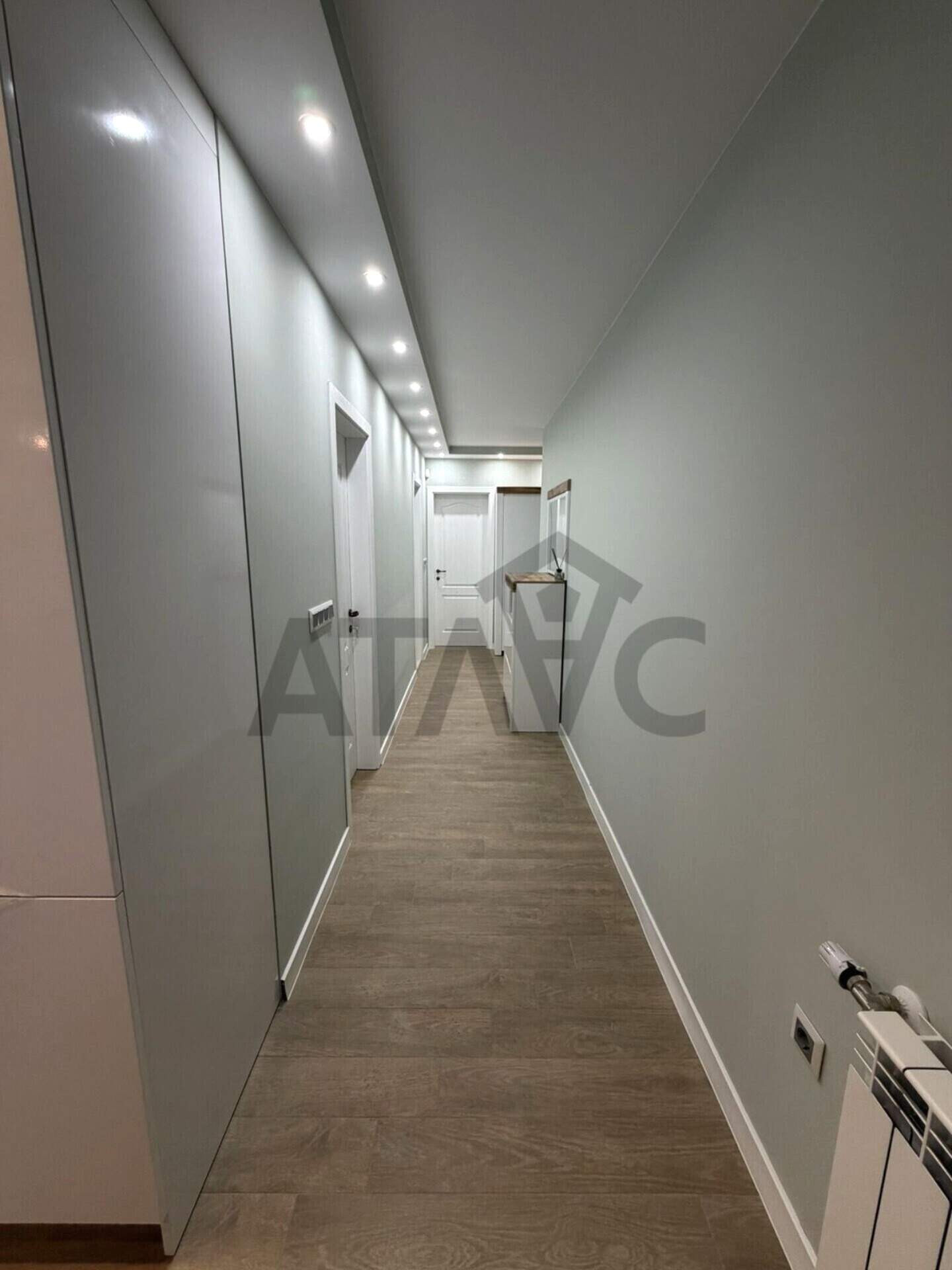 Cu trei camere Apartament în Center, Plovdiv – fotografia 9