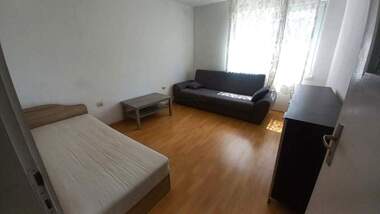 Închiriere - Apartament în Kamenița 1,  Plovdiv