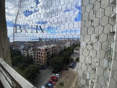 Наем - Апартамент в Спортна зала,  Варна