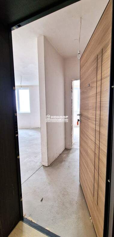 Продажба - Апартамент в Тракия,  Пловдив