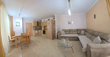 Miete - Wohnung in Izgrew,  Burgas