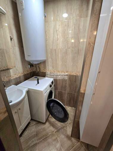 Vânzare - Apartament în Kărșiaka,  Plovdiv