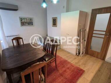 Ενοίκιο - Διαμέρισμα σε Център,  София