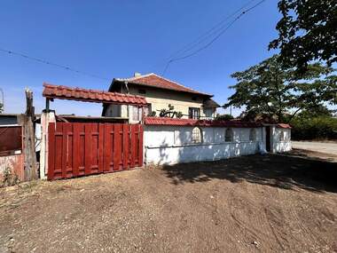 Vânzare - Casă în Gorni Dăbnik,  Pleven