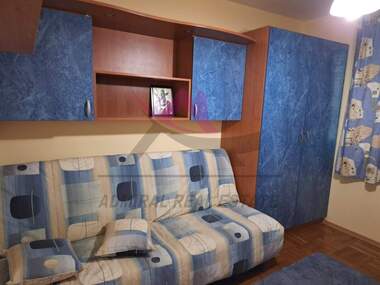 Închiriere - Apartament în Ceaîka,  Varna