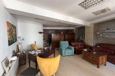 For rent - Building in Centar,  Targovishte