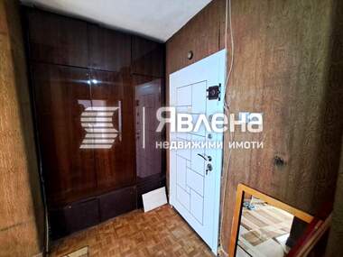 Продажба - Апартамент в Център,  Ямбол