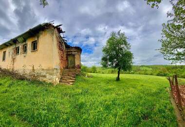 Vânzare - Clădire în Elena,  Veliko Tărnovo