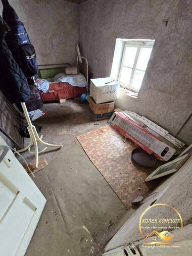 Продажба - Къща в Орешец,  Хасково