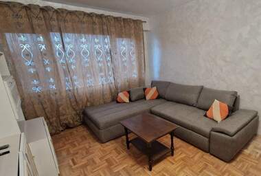 Închiriere - Apartament în Izgrev,  Burgas